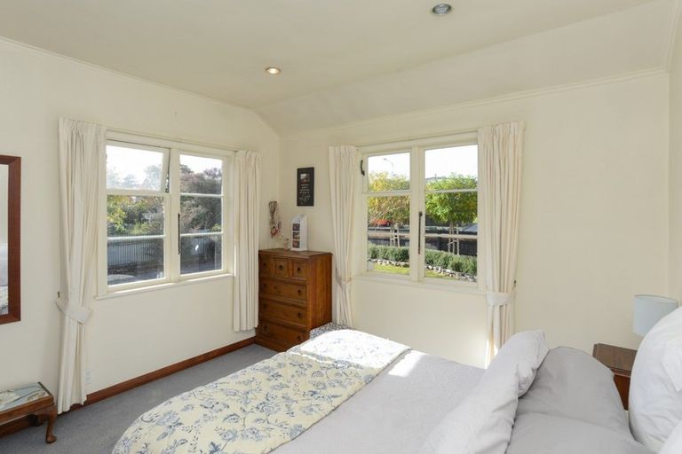 Photo of property in 14 Goodger Street, Waipukurau, 4200