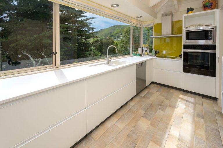 Photo of property in 104 Brooklands Road, Atawhai, Nelson, 7010