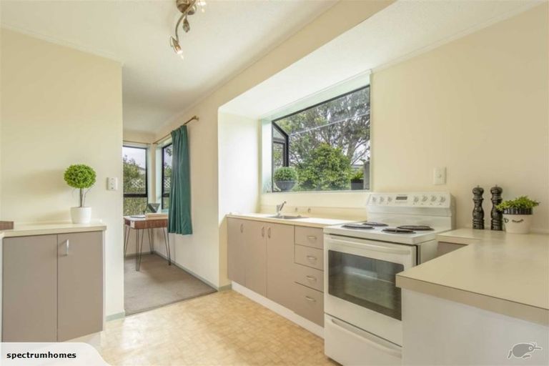 Photo of property in 151 Mark Avenue, Grenada Village, Wellington, 6037