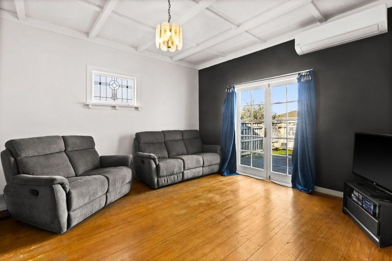 Photo of property in 404 Massey Street, Akina, Hastings, 4122