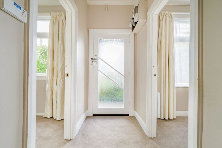 Photo of property in 26 Peel Street, Mornington, Dunedin, 9011