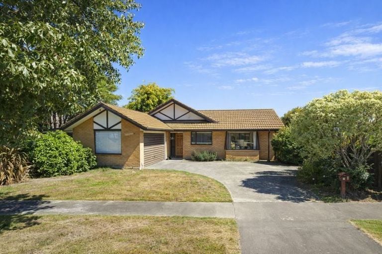 Photo of property in 30 Kintyre Drive, Broomfield, Christchurch, 8042