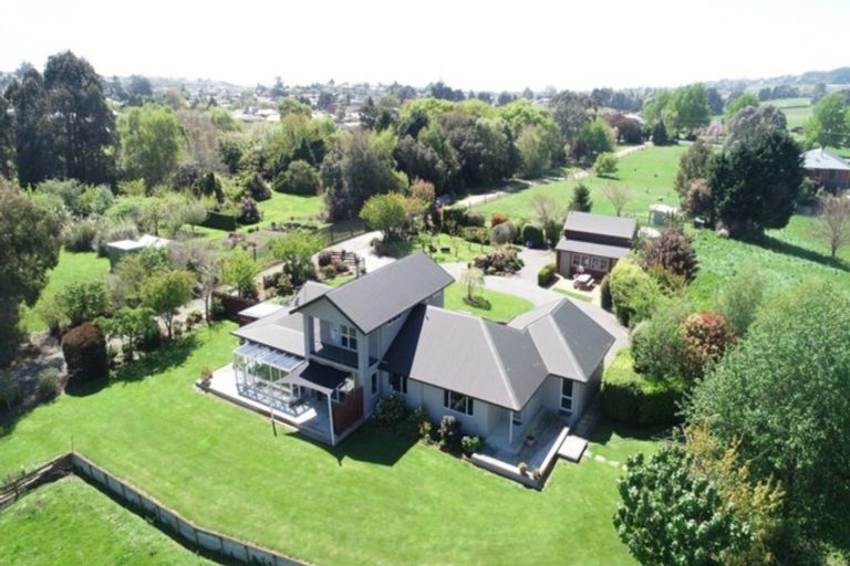 Photo of property in 140 Awamoa Road, Holmes Hill, Oamaru, 9492