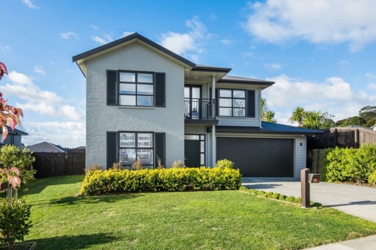 Photo of property in 88 Mackay Drive, Greenhithe, Auckland, 0632