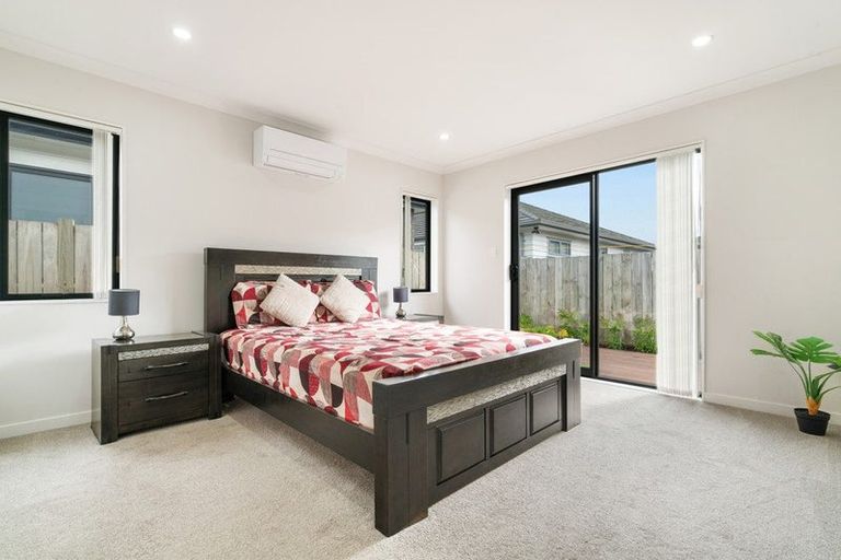 Photo of property in 18 Softwood Avenue, Takanini, 2110