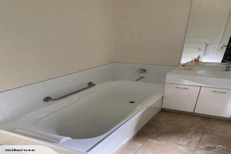 Photo of property in 10 Mata Close, Tahunanui, Nelson, 7011