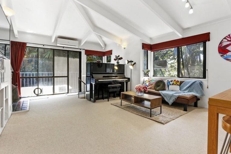 Photo of property in 4/41 Saint Georges Bay Road, Parnell, Auckland, 1052