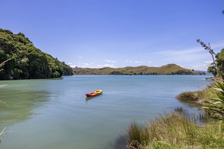 Photo of property in 581 Te Akau Wharf Road, Te Akau, Ngaruawahia, 3793