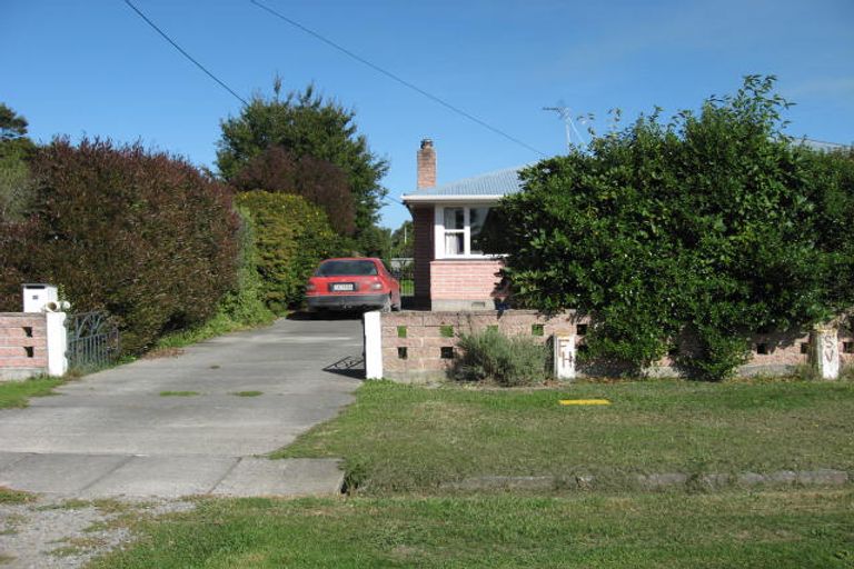 Photo of property in 20 Chervier Street, Leeston, 7632