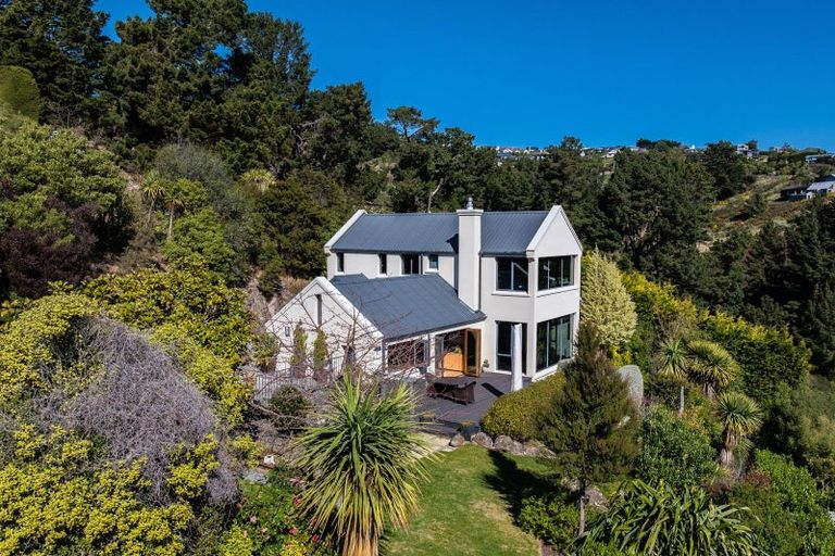 Photo of property in 170a Moncks Spur Road, Mount Pleasant, Christchurch, 8081