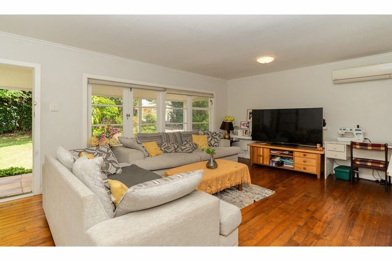 Photo of property in 160 Kerikeri Road, Kerikeri, 0230