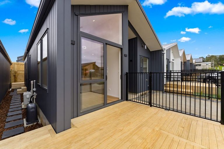 Photo of property in 14 Taukahiwi Road, Pukekohe, 2120