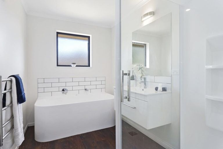 Photo of property in 1 Ormandy Court, Amberley, 7410