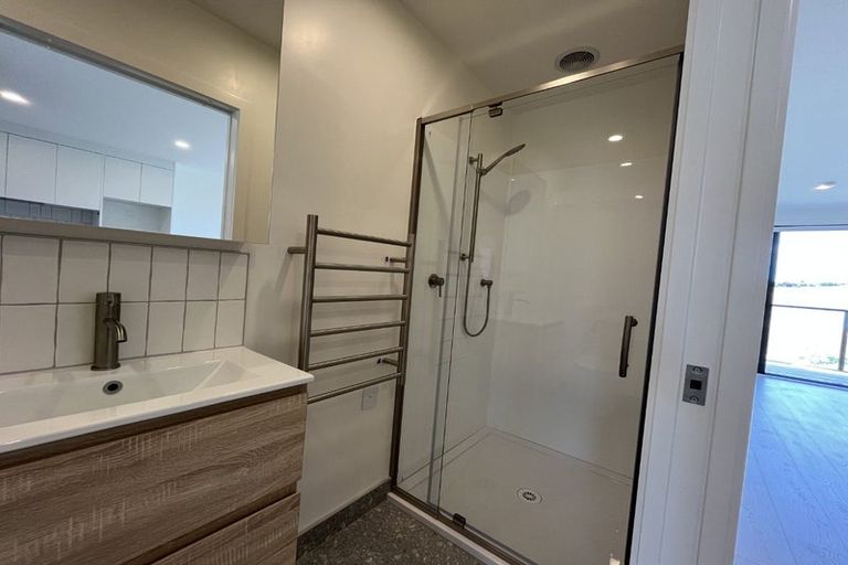 Photo of property in 5/23 Makomako Drive, Orewa, 0931