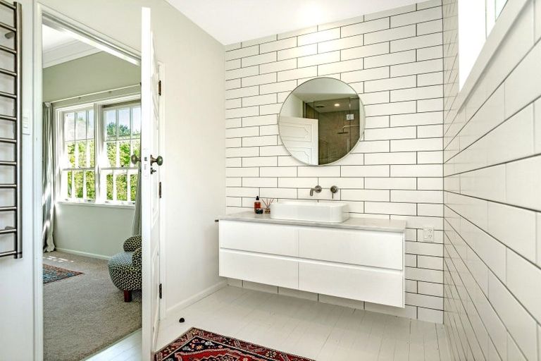 Photo of property in 49 Grant Road, Whataupoko, Gisborne, 4010