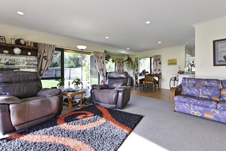 Photo of property in 121 Ballantyne Road, Poraiti, Napier, 4182