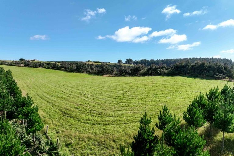 Photo of property in 36 Kahu Ridge, Taieri Beach, Taieri Mouth, 9091