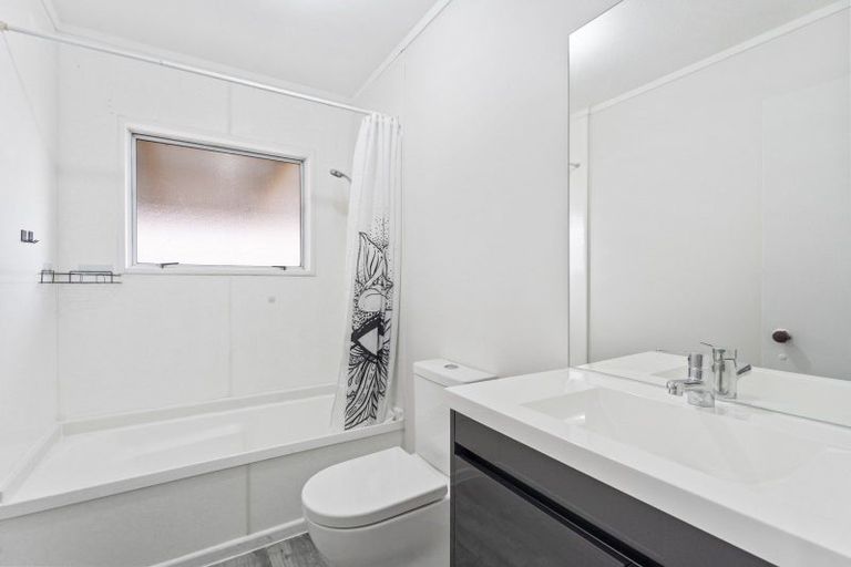 Photo of property in 13a Health Camp Road, Otaki Beach, Otaki, 5512