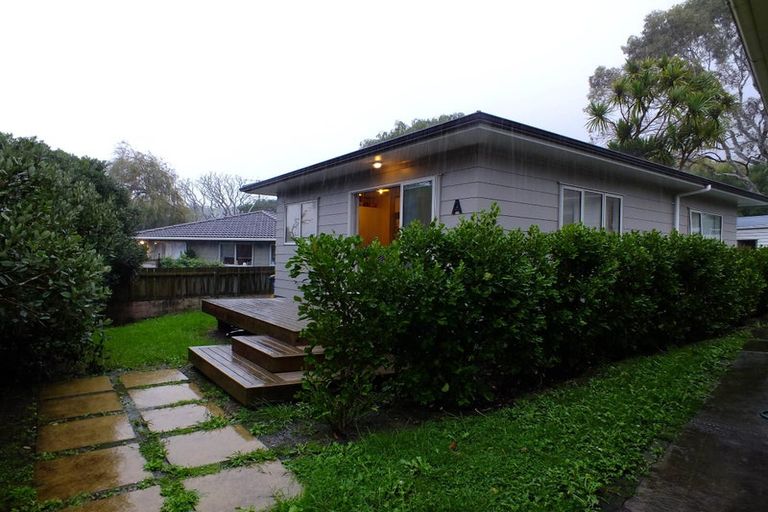 Photo of property in 68 Reynella Drive, Massey, Auckland, 0614