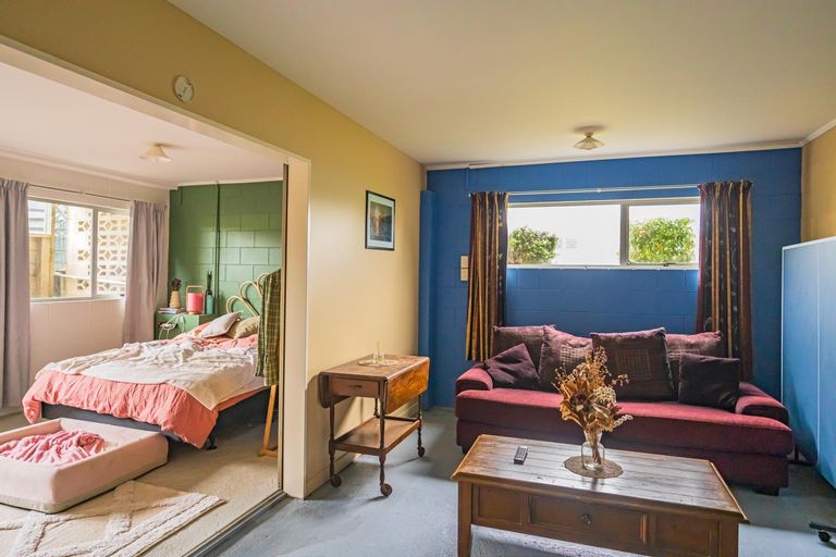 Photo of property in 46 Grove Avenue, Weston, Oamaru, 9401