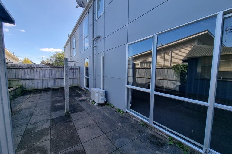 Photo of property in 105a Elizabeth Street, Riccarton, Christchurch, 8041