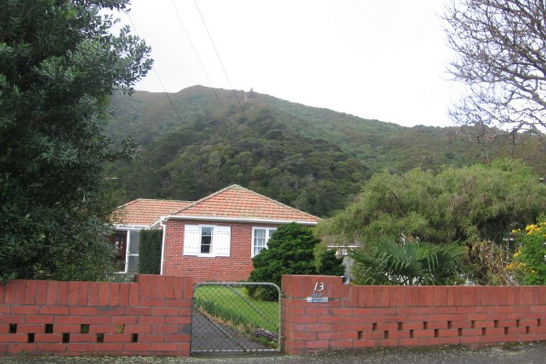 Photo of property in 13 Hayward Terrace, Waiwhetu, Lower Hutt, 5010