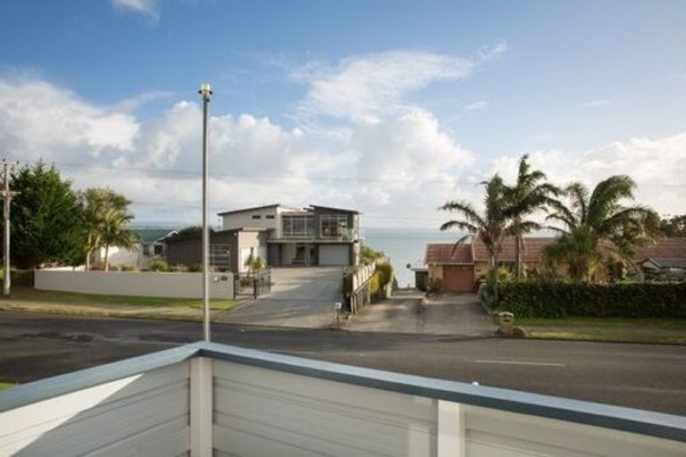 Photo of property in 94 Torkar Road, Clarks Beach, 2122