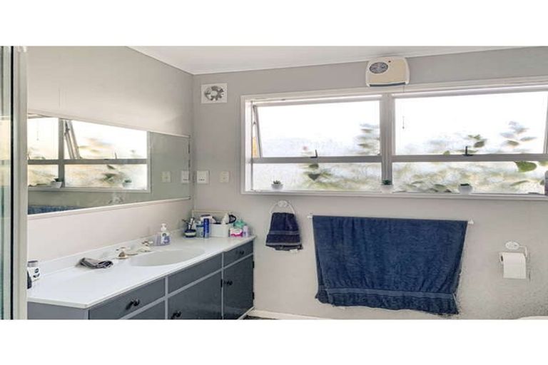 Photo of property in 1133 Queen Street East, Levin, 5571