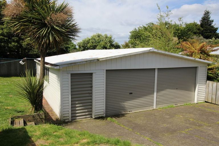 Photo of property in 27 Roosevelt Road, Western Heights, Rotorua, 3015