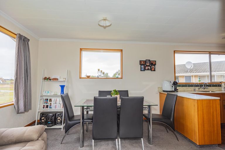 Photo of property in 46 Grove Avenue, Weston, Oamaru, 9401