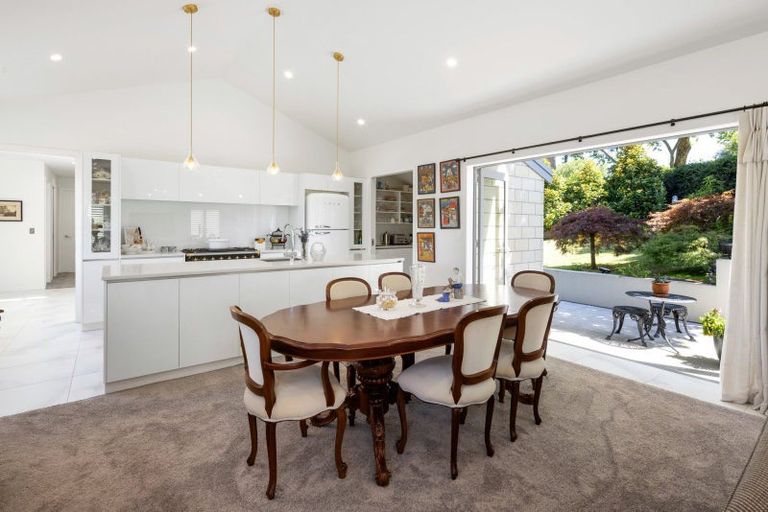 Photo of property in 1 Le Quesnoy Place, Cambridge, 3434