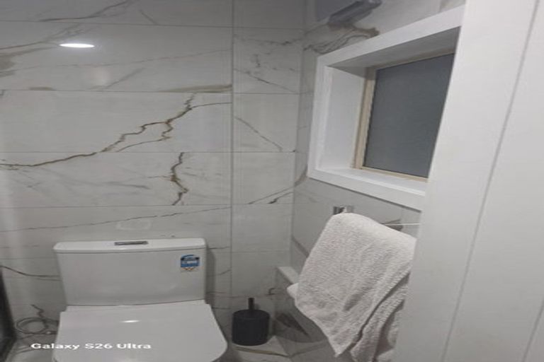 Photo of property in 822 Beach Road, Browns Bay, Auckland, 0630