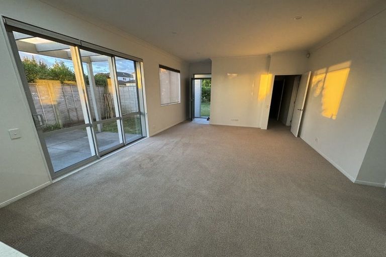 Photo of property in 9 Bellagio Way, Flat Bush, Auckland, 2019