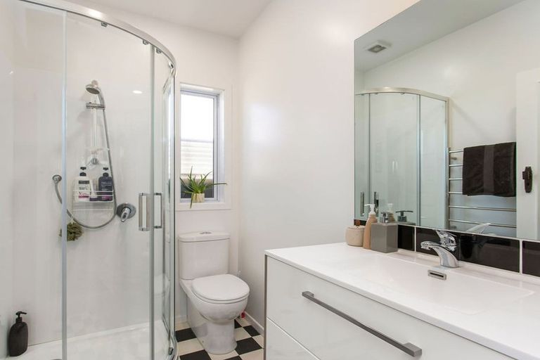 Photo of property in 66 Smith Street, Woolston, Christchurch, 8062