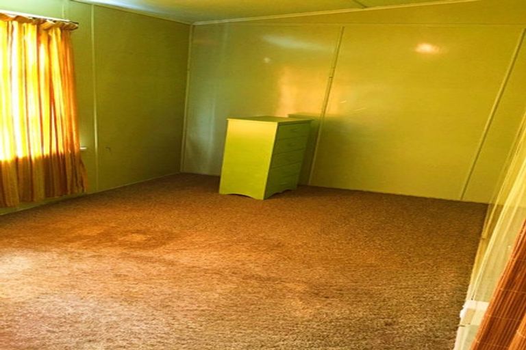 Photo of property in 32 Forest Street, Tapanui, 9522