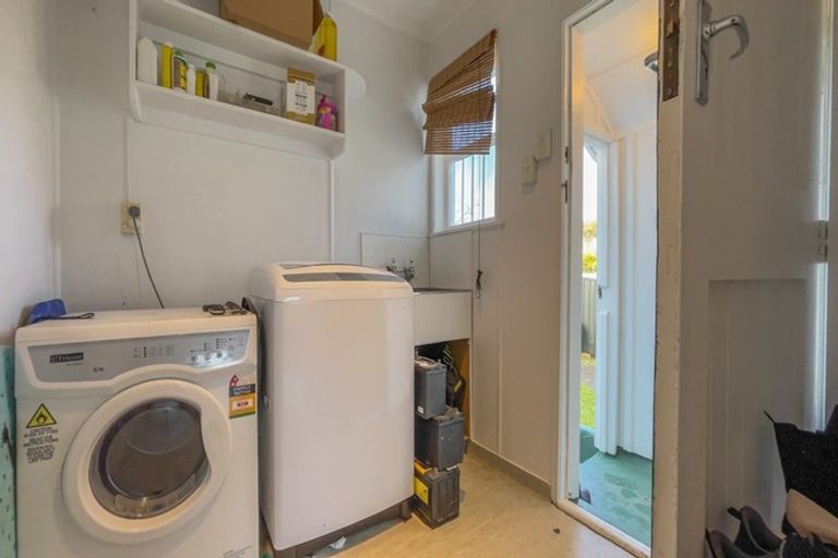 Photo of property in 13 Porritt Street, Paeroa, 3600