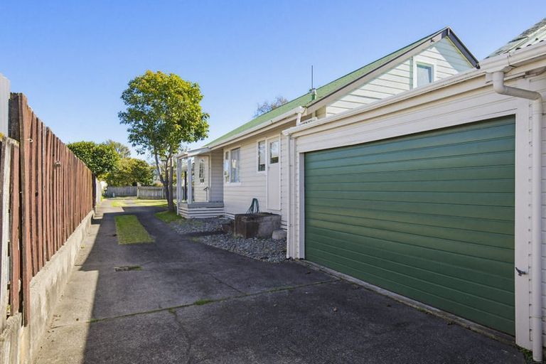 Photo of property in 90a Eatwell Avenue, Paraparaumu Beach, Paraparaumu, 5032