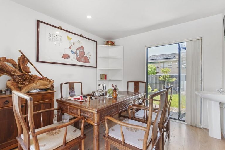 Photo of property in 7 Chip Grove, Sunnyhills, Auckland, 2010