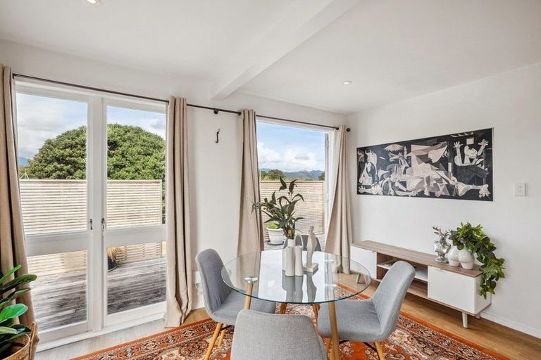 Photo of property in 29 Titoki Road, Waikanae Beach, Waikanae, 5036