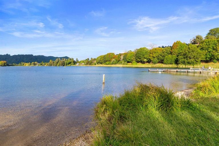Photo of property in 7 Summit Road, Lake Okareka, Rotorua, 3076