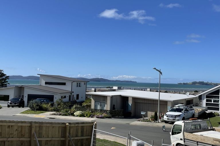 Photo of property in 6 Koru Place, Snells Beach, 0920