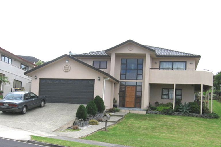 Photo of property in 24 Sturm Avenue, Massey, Auckland, 0614