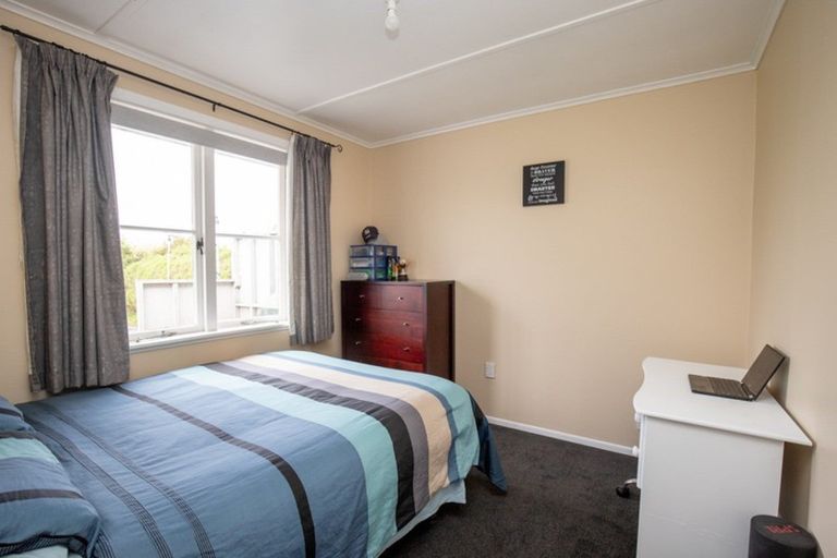 Photo of property in 78 Pipiroa Road, Ngatea, 3503