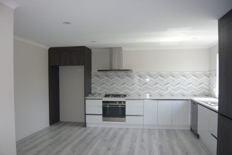 Photo of property in 4/11 Gazeley Avenue, Silverdale, Hamilton, 3216