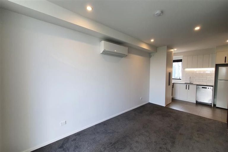 Photo of property in 1824 Great North Road, Avondale, Auckland, 1026