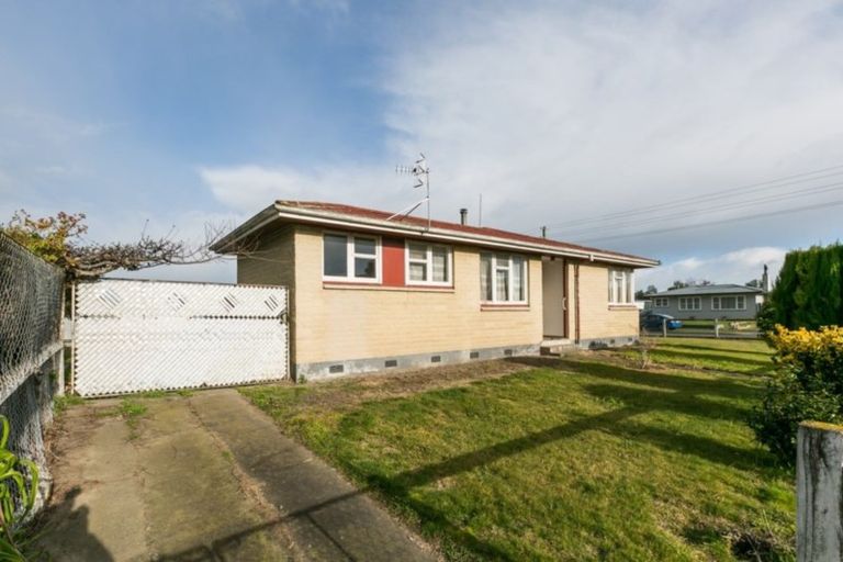 Photo of property in 912 Kotuku Street, Camberley, Hastings, 4120