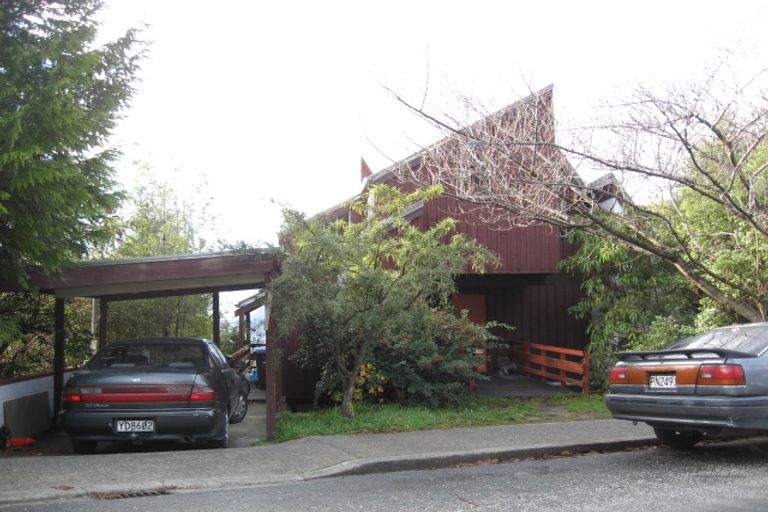 Photo of property in 12 Richards Park Lane, Fernhill, Queenstown, 9300