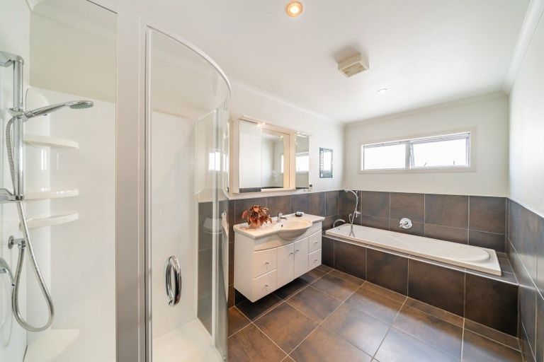 Photo of property in 14 Bodmin Terrace, Camborne, Porirua, 5026