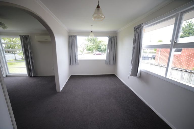 Photo of property in 17 Forsyth Street, St Andrews, Hamilton, 3200