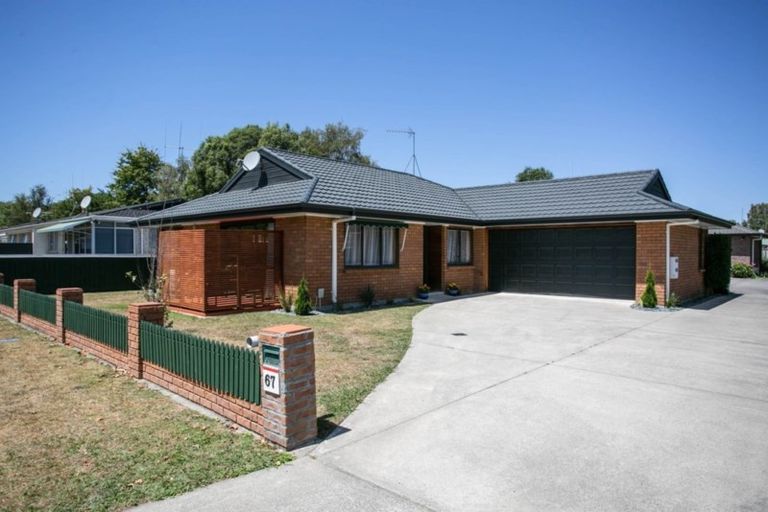 Photo of property in 67 Clare Street, Cambridge, 3434